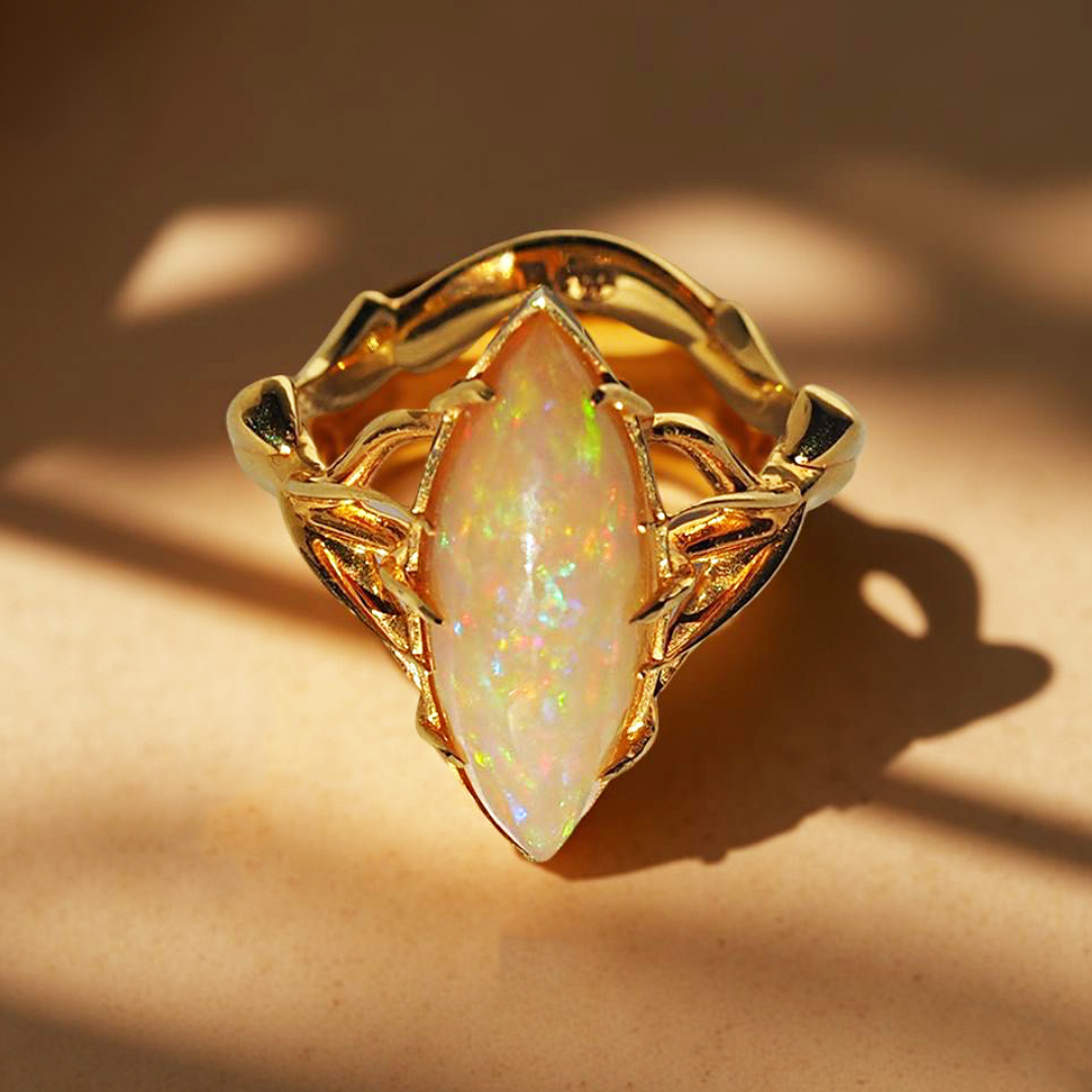 Vintage Opal Vlamring