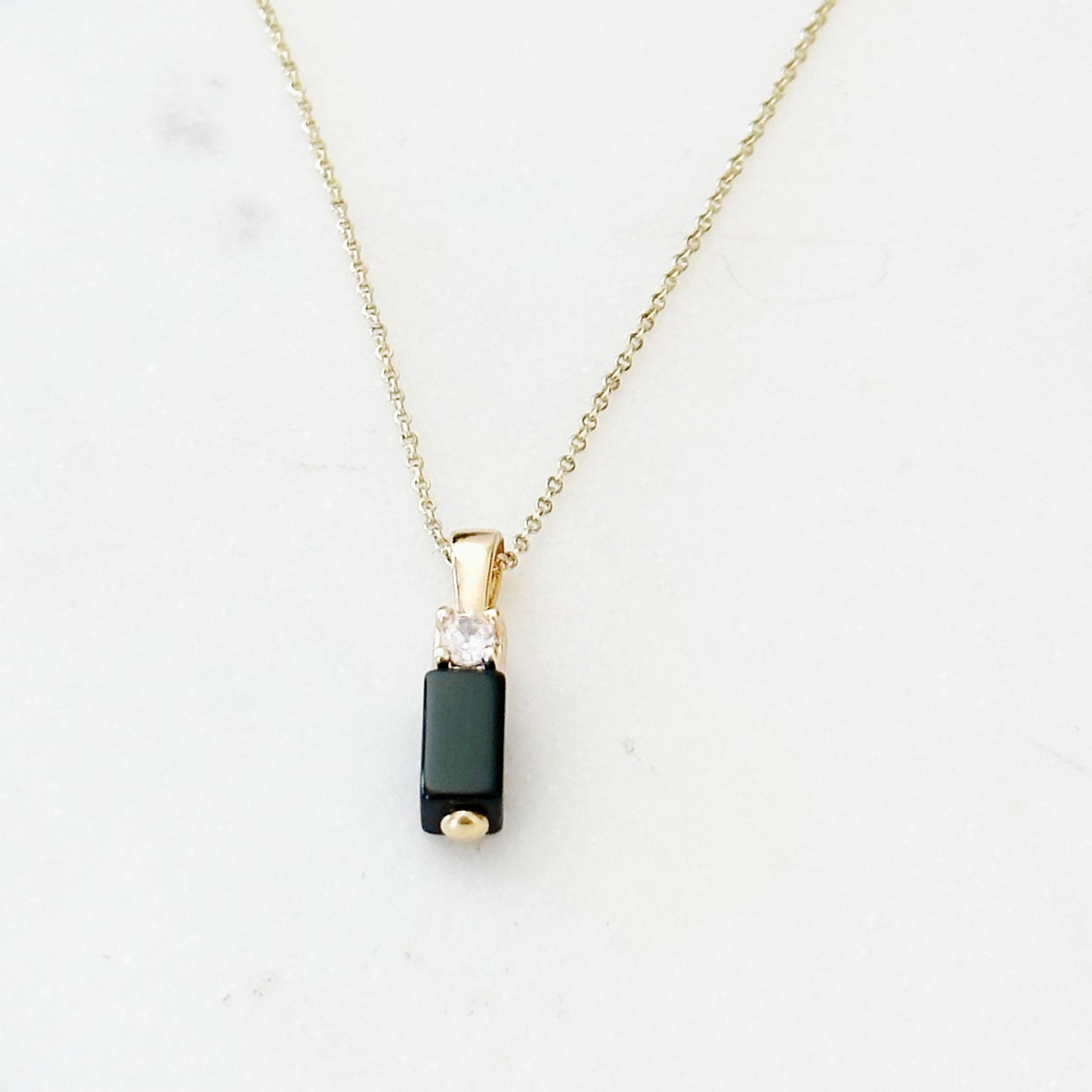 Alessia Zwarte Onyx Bar Ketting
