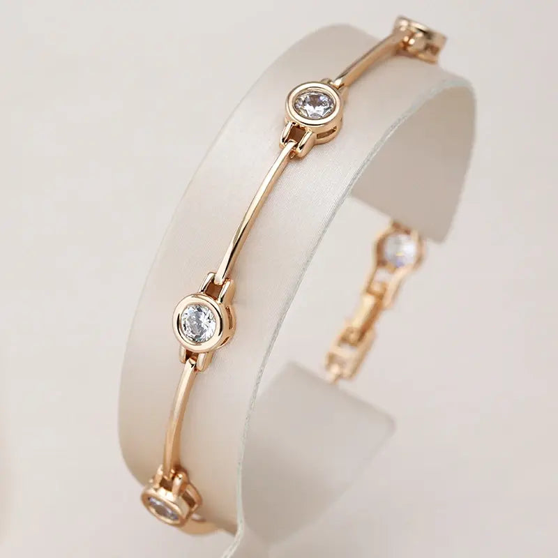 Elegante armband met zirconia's in goud