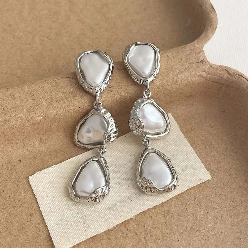 Zilveren Driehoekige Pareloor Dangle Oorbellen