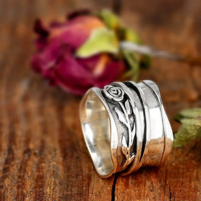 Zilveren Bloemig Gegraveerde Statement Ring