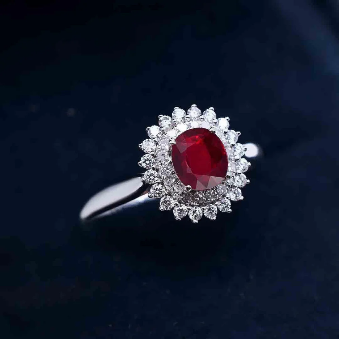 Vintage Robijn Halo Ring