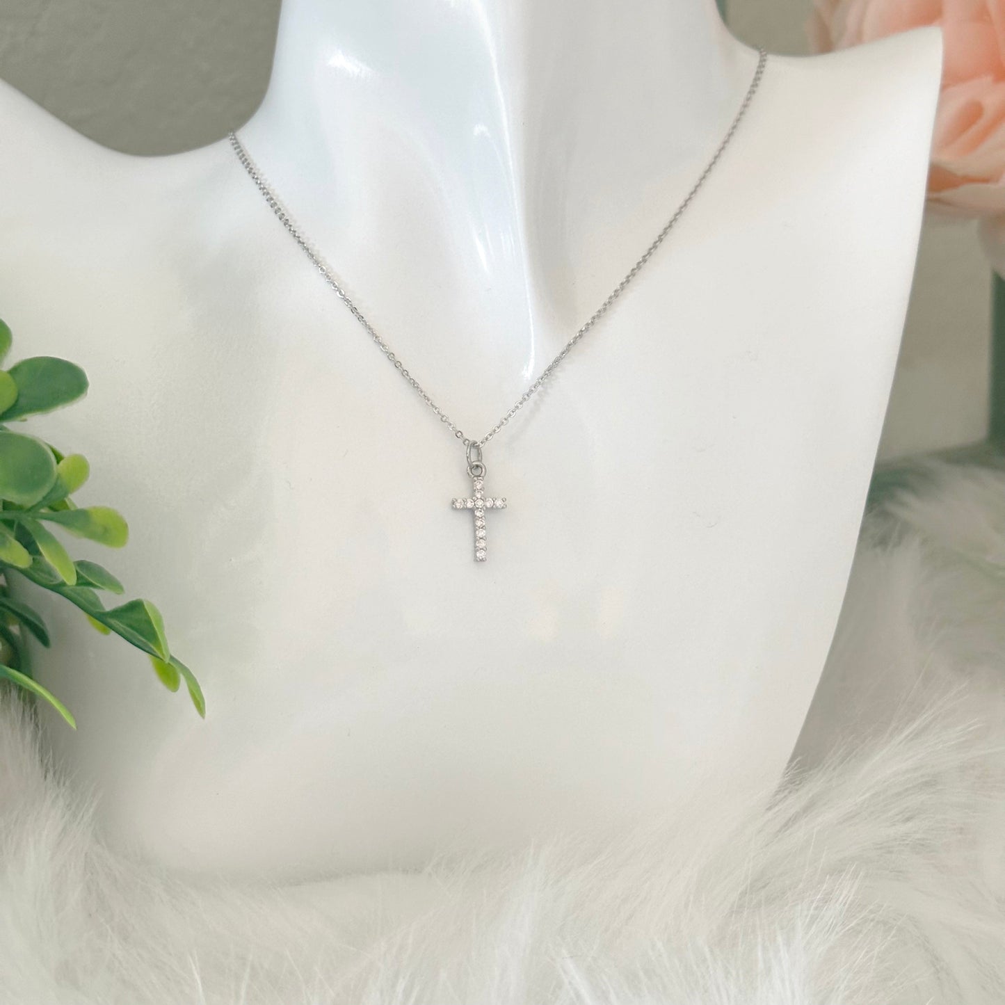 Jianna Zilveren Kruis Ketting