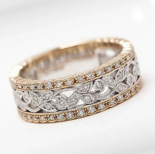Holle ring met diamanten in goud en antiek zilver