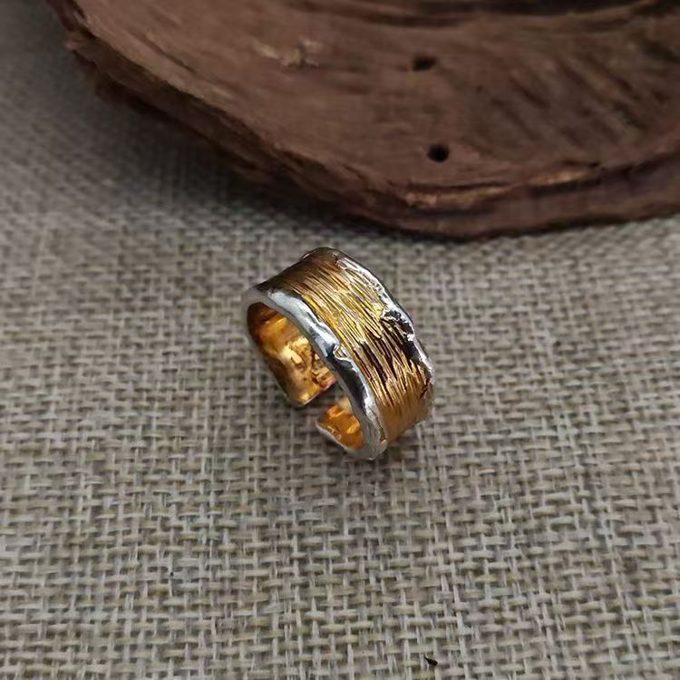 Soren | Geslagen Stijl Zilveren & Gouden Ring