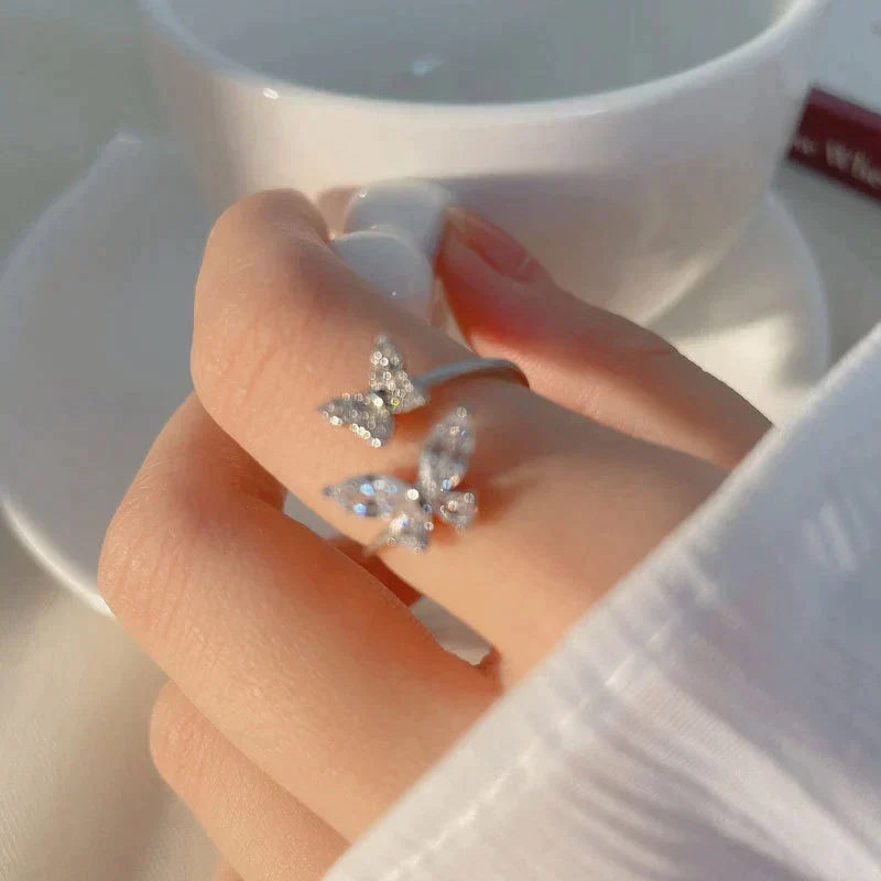 Verstelbare Glanzende Vlinder Ring in Zilver