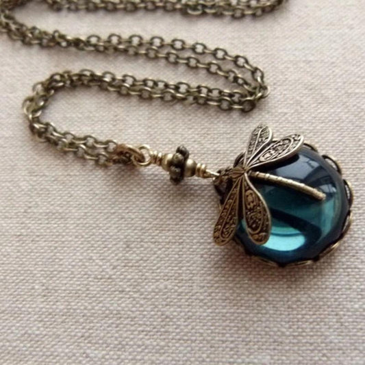 Blauwe Kristal Libelle Ketting in Antiek Goud