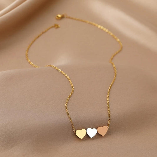Drievoudige Hart Ketting in Goud