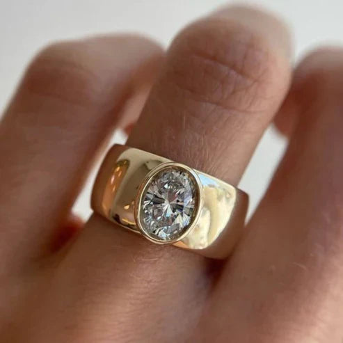 Vintage Ring met Ingelegde Zirconia in Goud