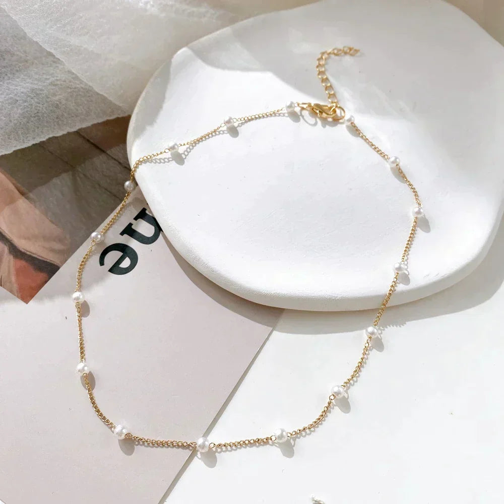 Kleine Parelketting in Goud