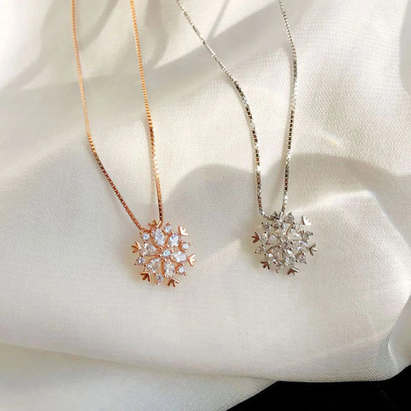 Glitterende Sneeuwvlok Kristallen Ketting in Goud en Zilver
