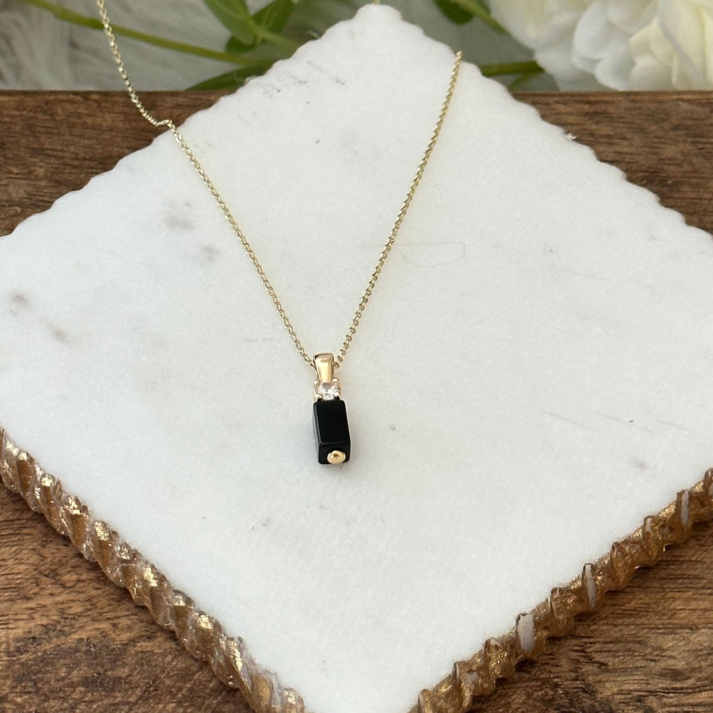 Alessia Zwarte Onyx Bar Ketting
