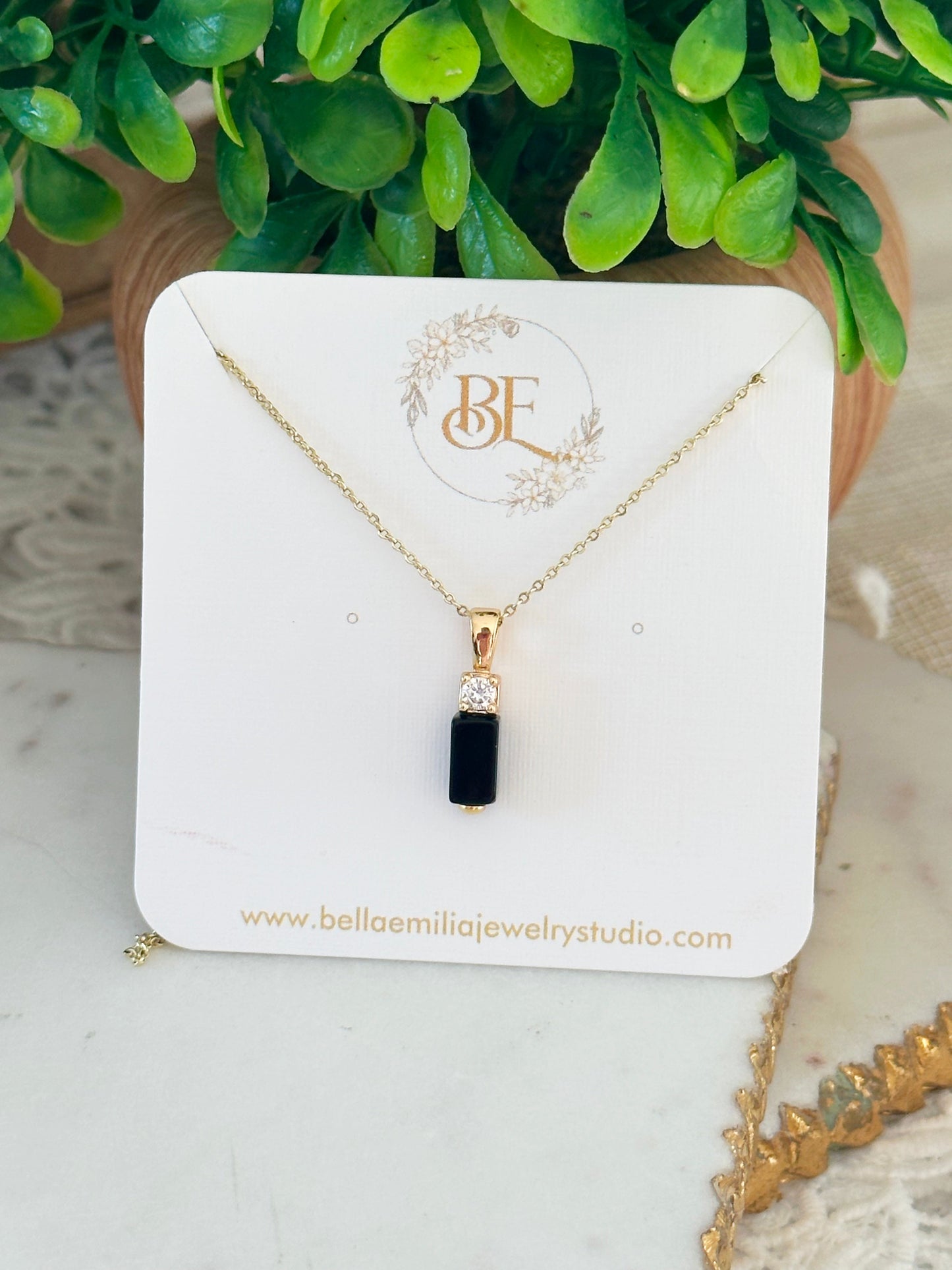 Alessia Zwarte Onyx Bar Ketting