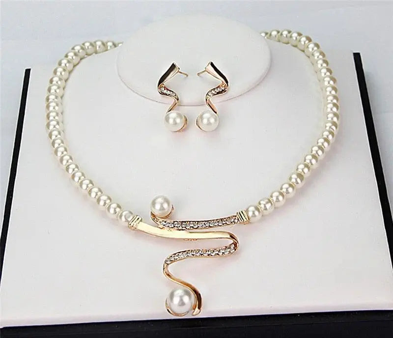 Halsketting en Oorbellen Set met Natuurlijke Parel