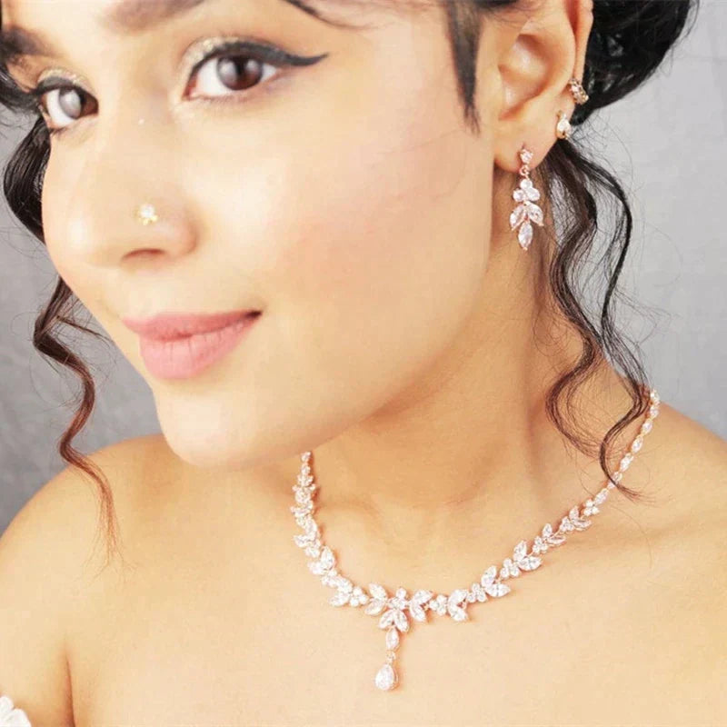 Zirconia Ketting + Oorbellen Set in Sterling Zilver