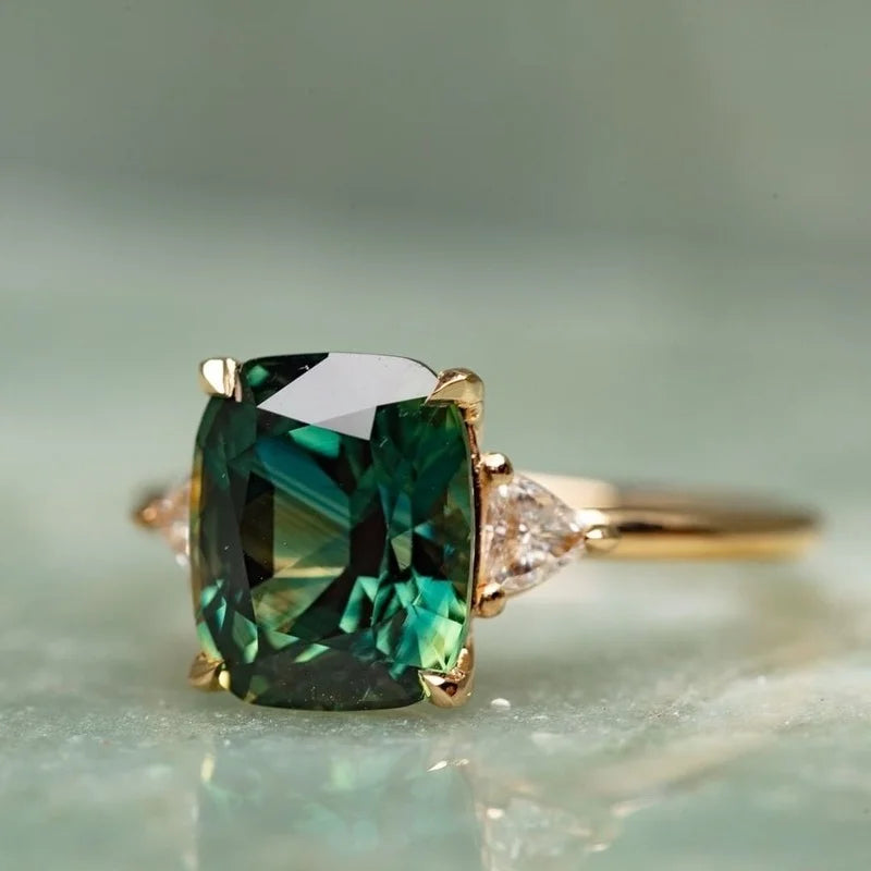 Vintage Gouden & Groene Steen Vierkante Ring