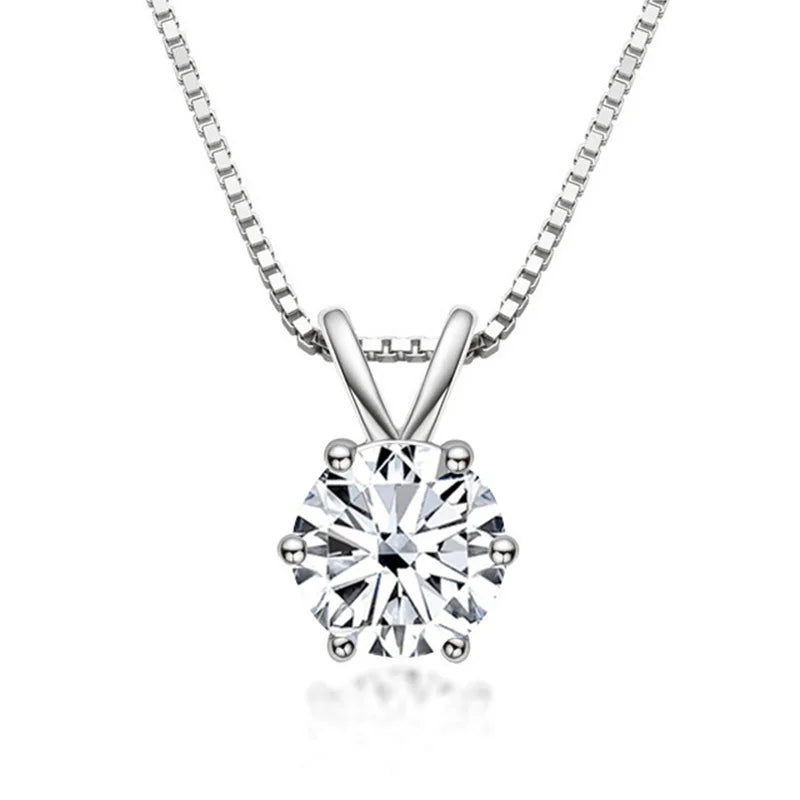 Elegante solitair ketting met moissaniet