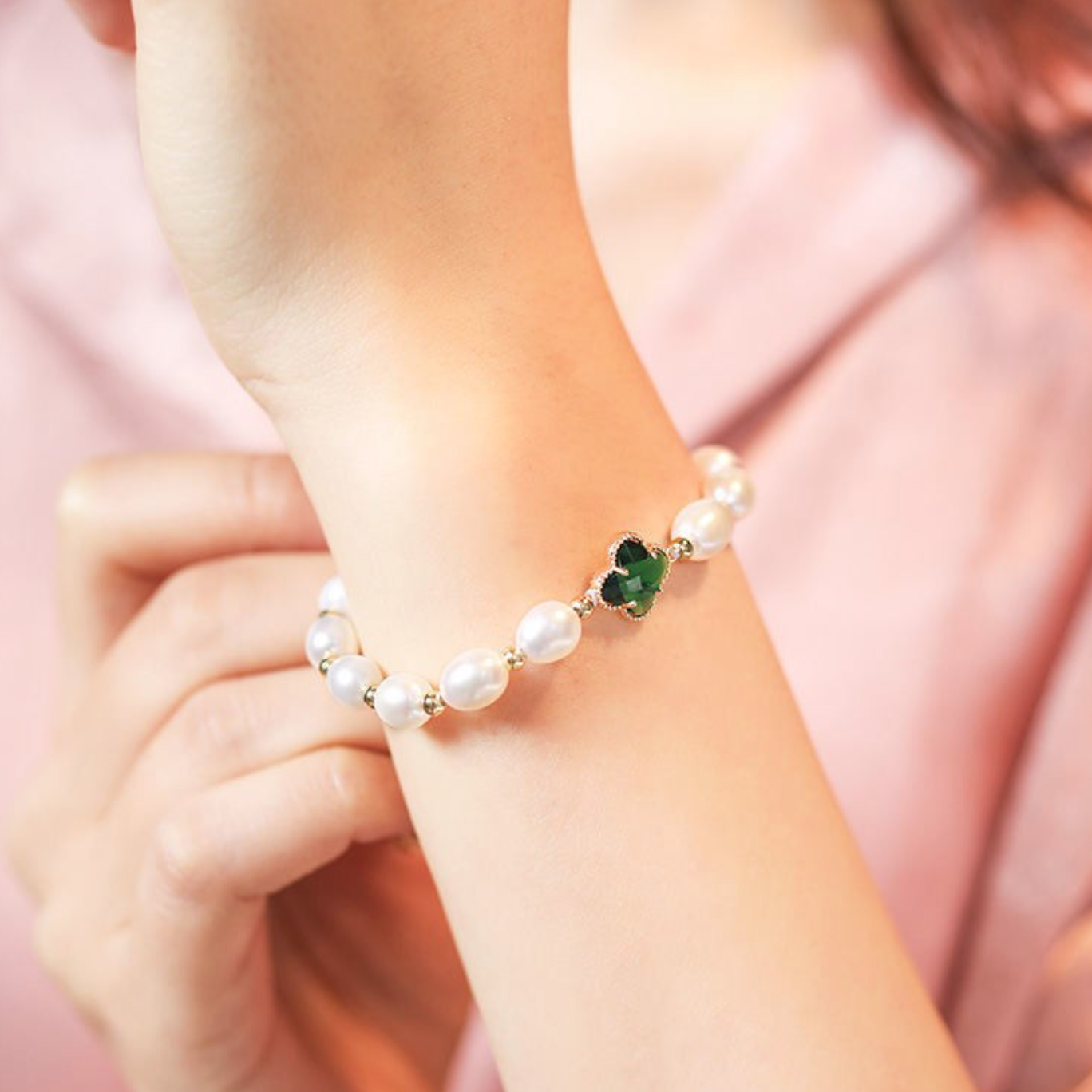 Smaragd Kloverleaf Armband met Smaragden en Parel in Goud