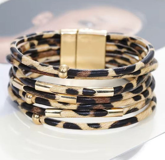 Brede Boho Multilayer Wrap Armband