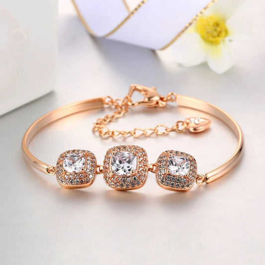 Vintage Roze Gouden Driehoekige Kristallen Vierkante Ontwerp Armband