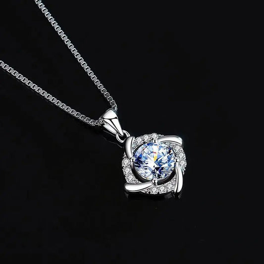 Zilveren Bloemvormige Kristallen Ketting