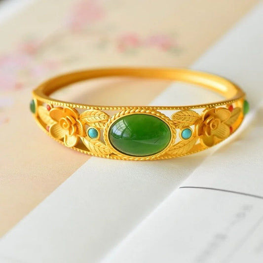 Tijdloze Gouden Groene Steen & Bloemen Bangle Armband