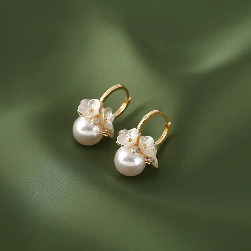 Vintage Bloem Parels Bal Oorbellen