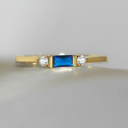 Gouden Prachtige Blauwe Center & Glanzende Ring