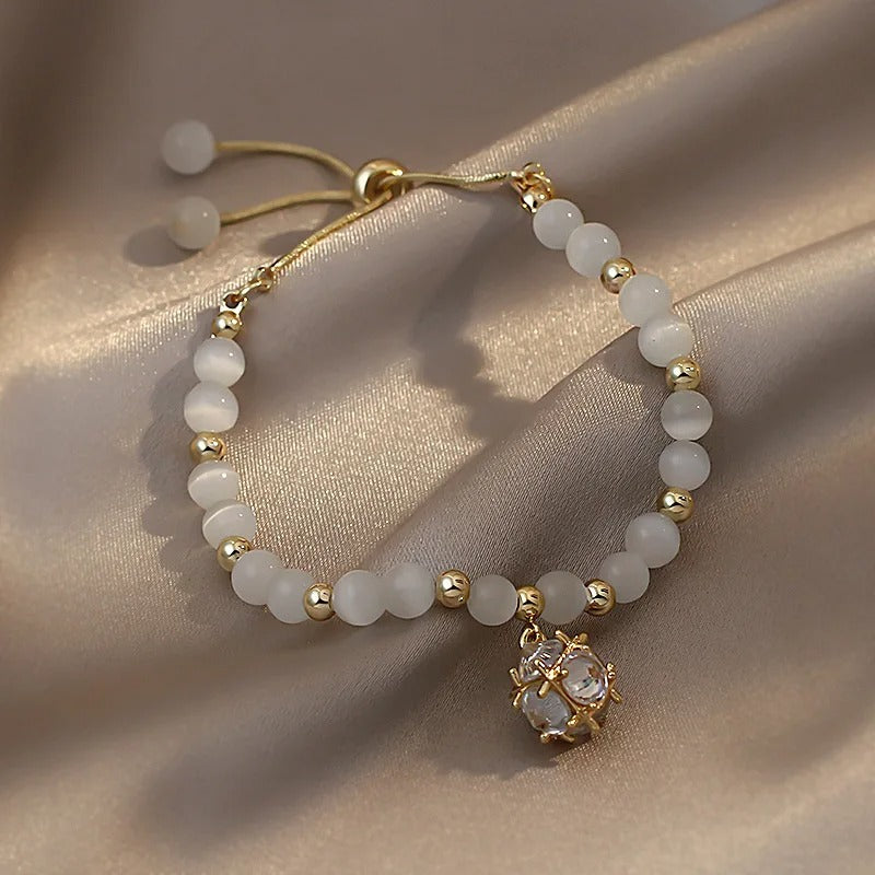 Gouden Witte Kralen & Kristallen Hanger Armband