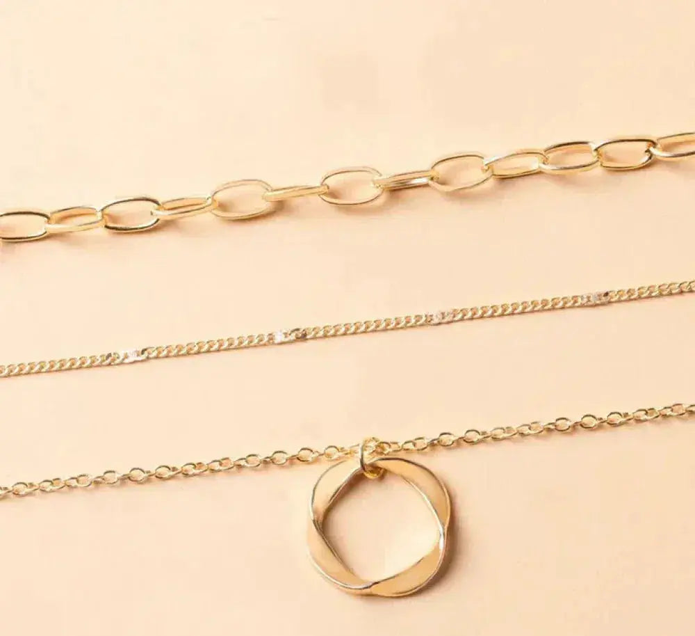 Klassieke Gouden Multi-Strand Ketting met Hanger